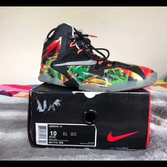 Lebron 11 Everglades - Picture 2 of 4